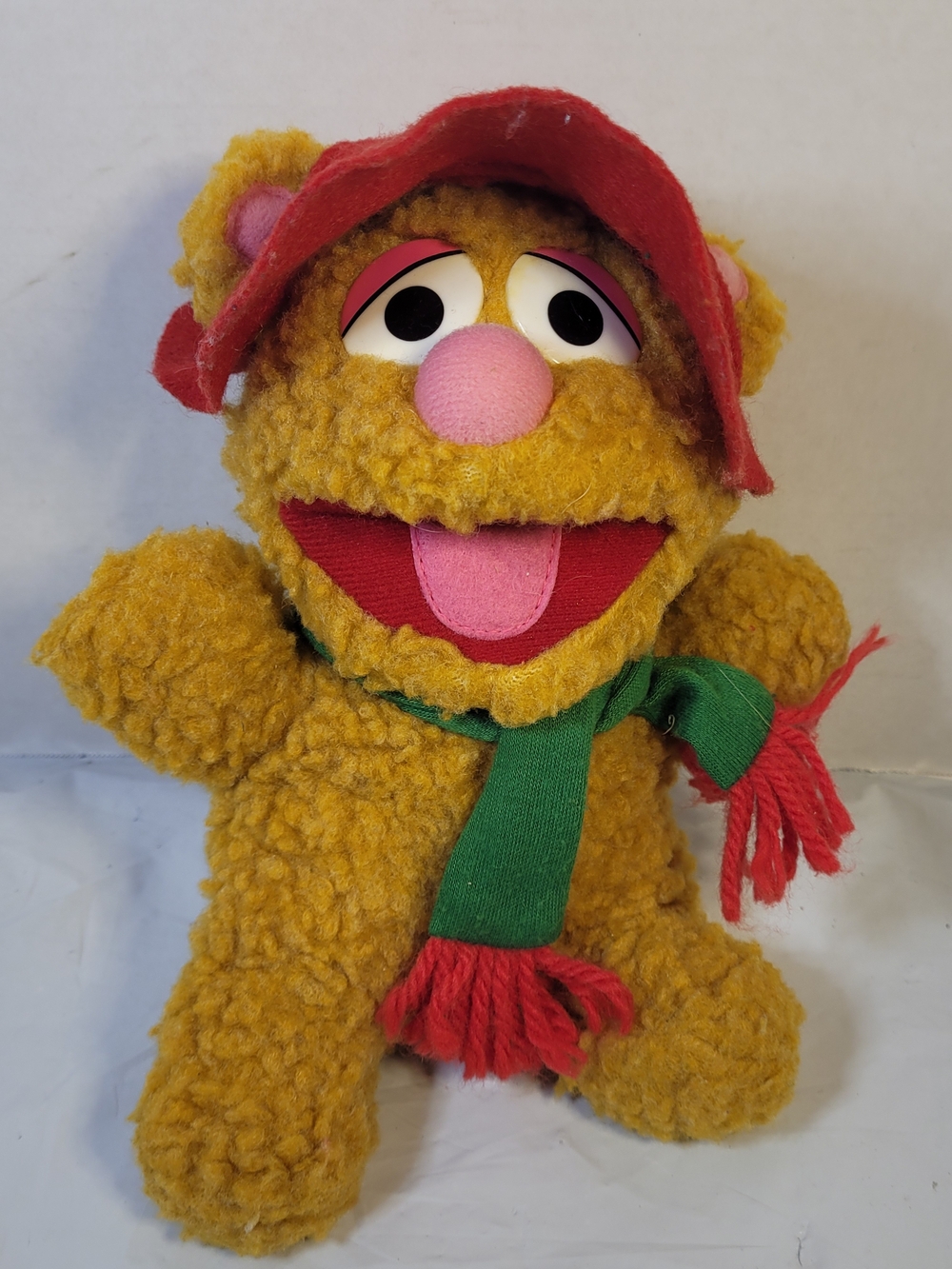 VTG FOZZY BEAR PLUSH 1987 Jim Henson Muppets 9” Red Hat And Scarf